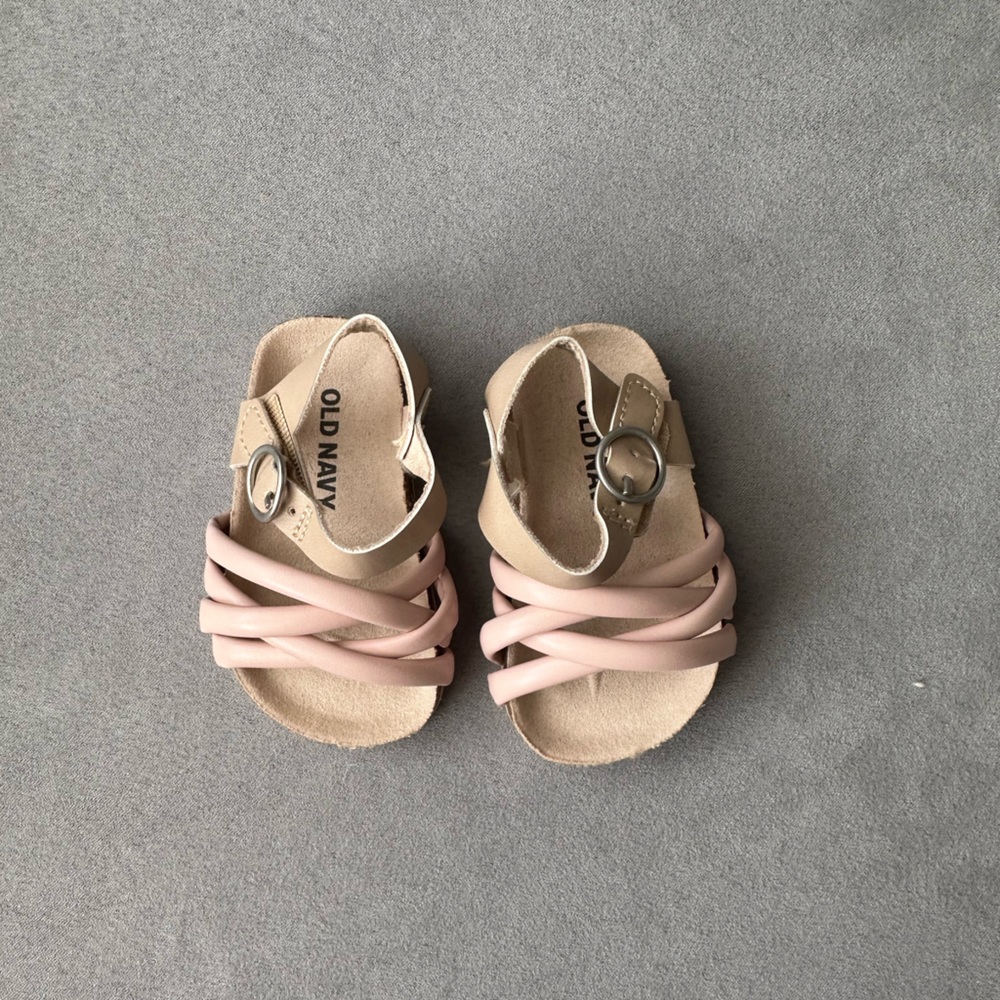 Old navy - Pink Sandals - 3-6Months
